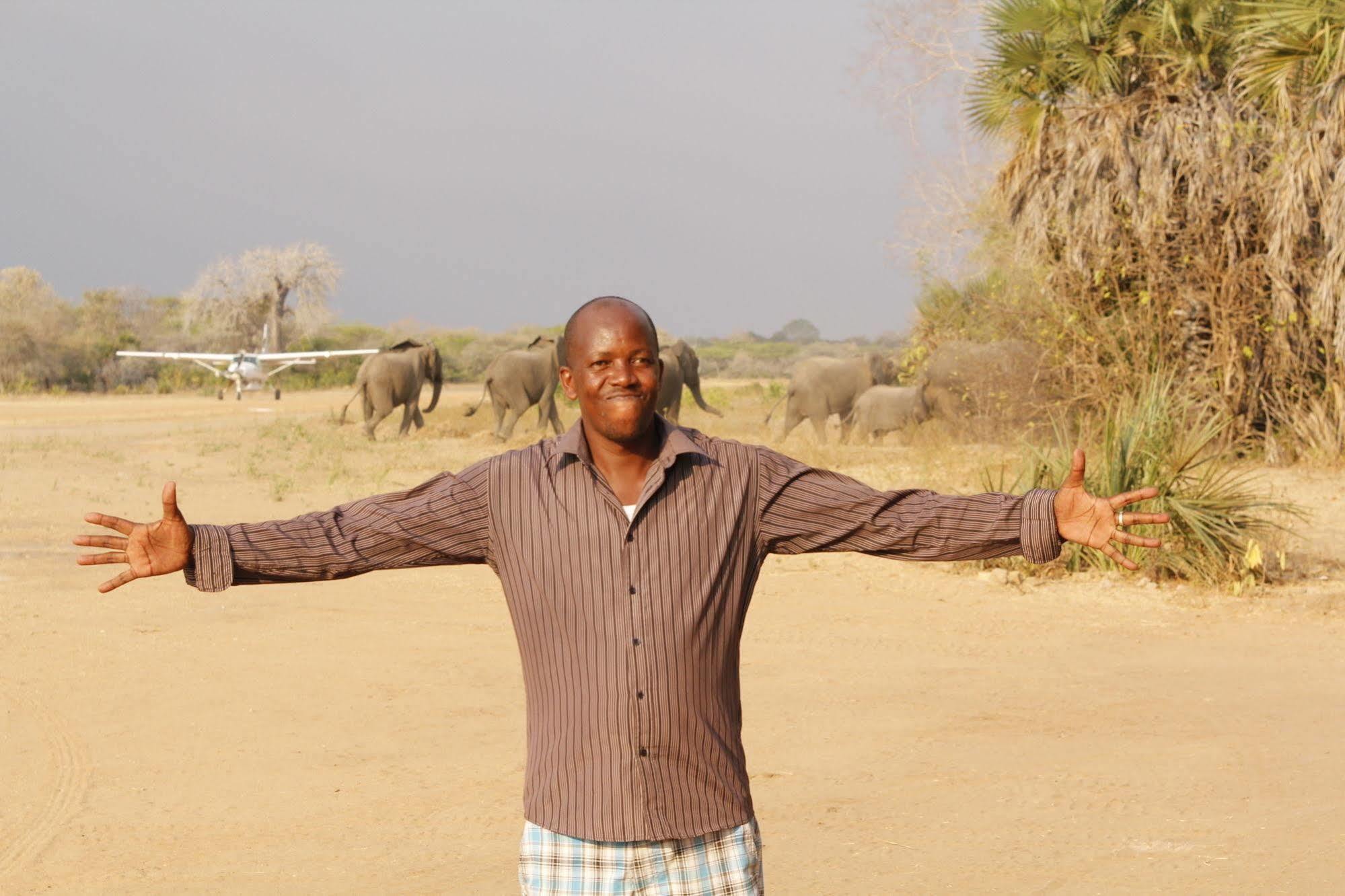 Africa Safari Camp Hotell Mloka Eksteriør bilde